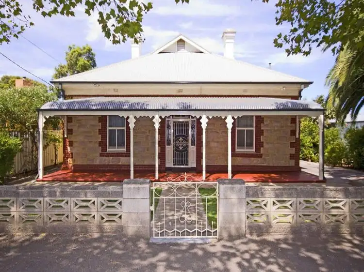 21 Ninth Avenue, St Peters SA 5069