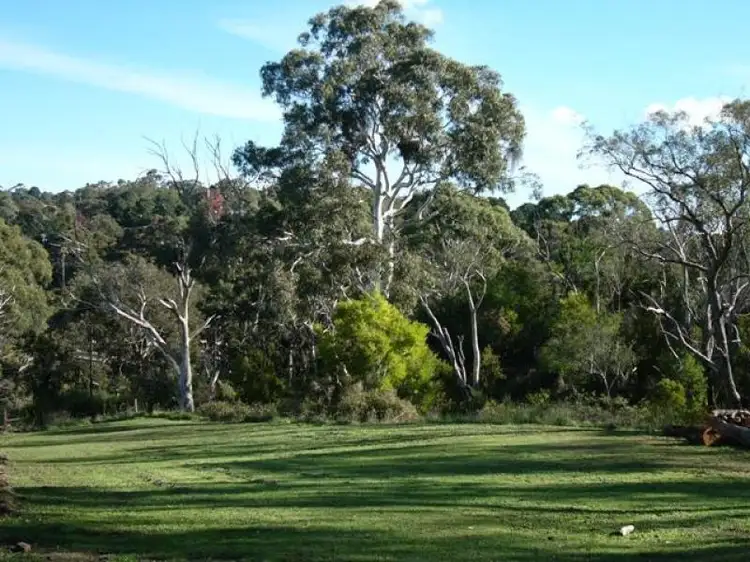 22 Rosewarne Crescent, Bridgewater SA 5155