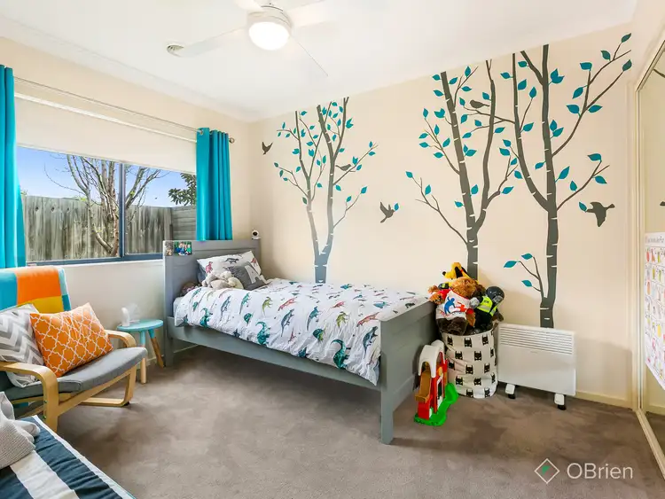 Sixth view of Homely house listing, 2 Lily Place, Carrum Downs VIC 3201