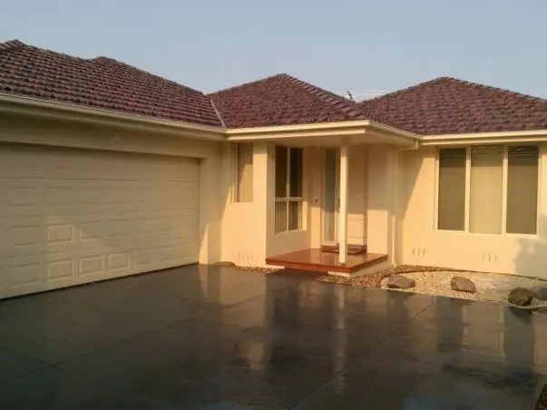 Main view of Homely unit listing, 2/28 Myers Avenue, Glen Waverley VIC 3150