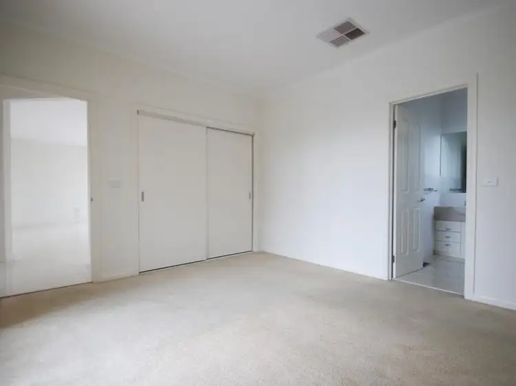 Fourth view of Homely unit listing, 2/28 Myers Avenue, Glen Waverley VIC 3150