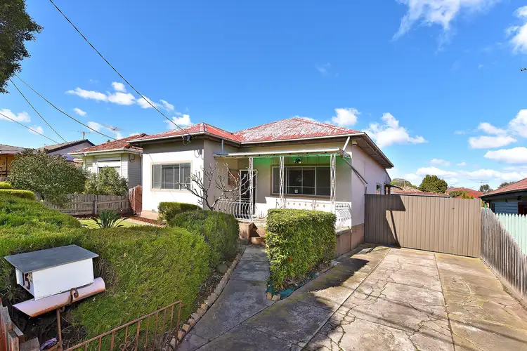 15 Jenkin Street, Reservoir VIC 3073