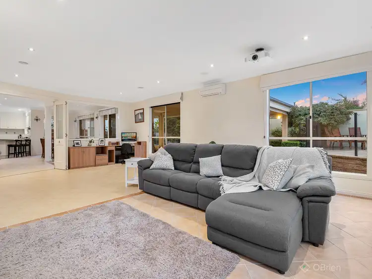 Fourth view of Homely house listing, 6 John Joseph Court, Narre Warren North VIC 3804