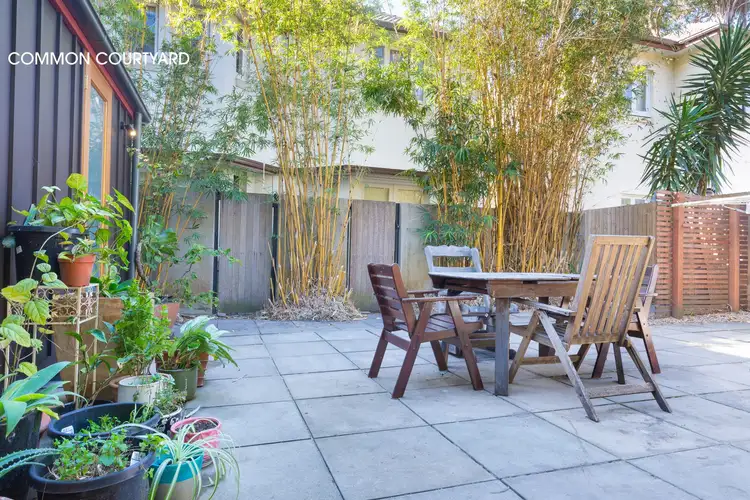 Fifth view of Homely apartment listing, 2/86 Beach Road, Bondi Beach NSW 2026