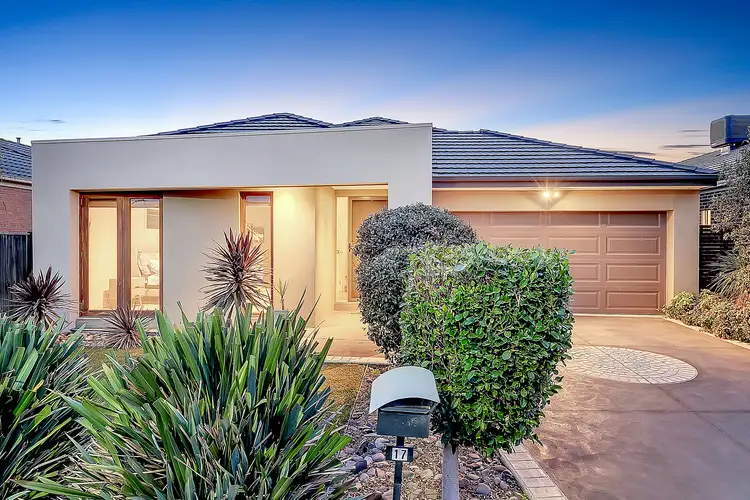 Second view of Homely house listing, 17 Taransay Way, Craigieburn VIC 3064