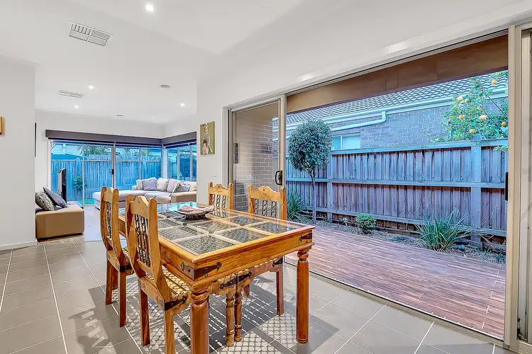 Sixth view of Homely house listing, 17 Taransay Way, Craigieburn VIC 3064