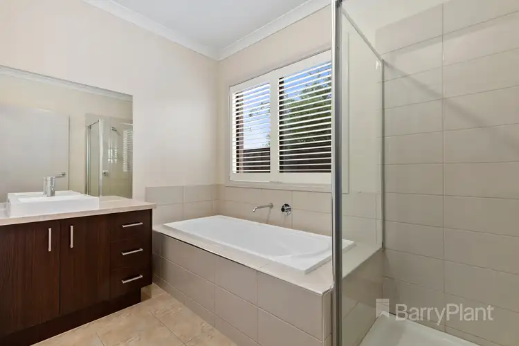 Seventh view of Homely house listing, 498 Grand Boulevard, Craigieburn VIC 3064