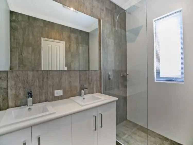 Fourth view of Homely house listing, 32 Leichardt Street, St James WA 6102