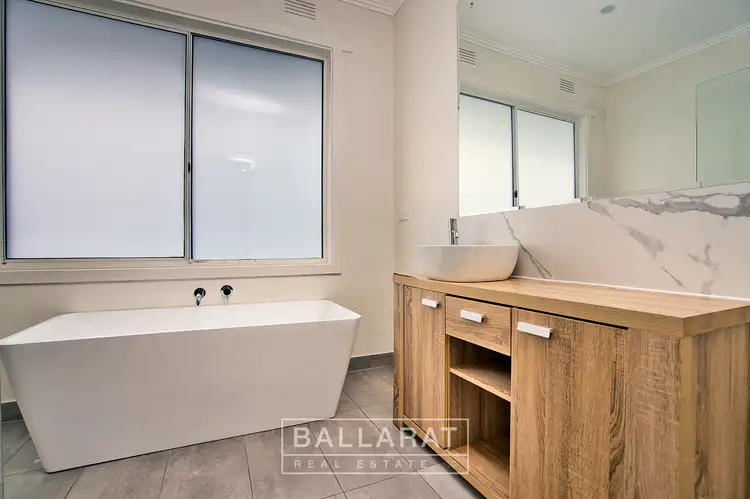 Fifth view of Homely house listing, 4 Little Dodds Street, Golden Point VIC 3350