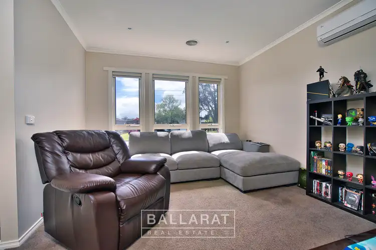 Second view of Homely unit listing, 1/4 Rowan Parade, Wendouree VIC 3355