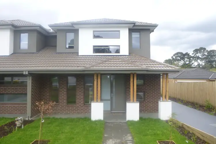 2/20 Lance Road, Bayswater VIC 3153