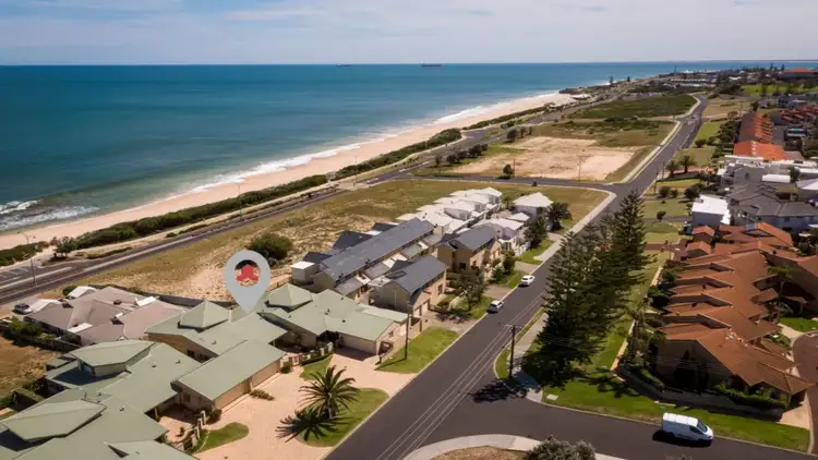 18C Upper Esplanade, Bunbury WA 6230