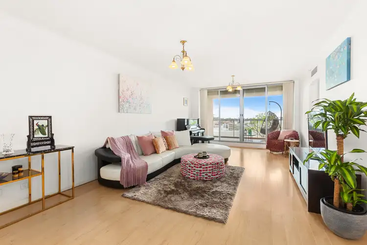 1106/2A Help Street, Chatswood NSW 2067