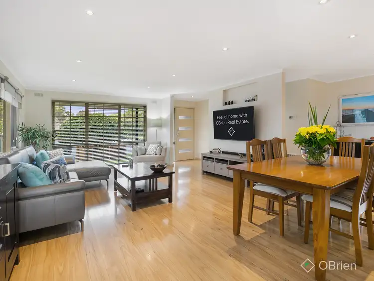 Second view of Homely house listing, 4 Turnberry Court, Frankston VIC 3199