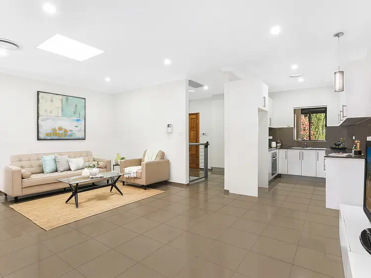 2/62 Albert Street, Bexley NSW 2207