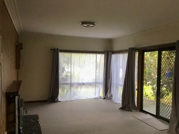Sixth view of Homely house listing, 11 Curran Street, Traralgon VIC 3844