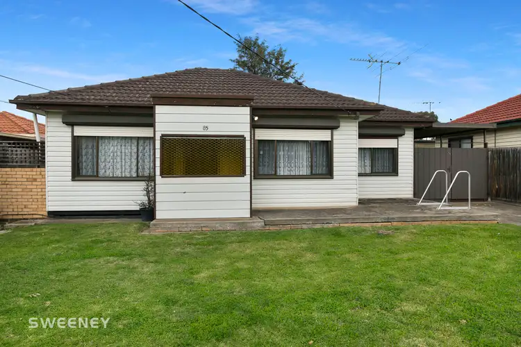 85 George Street, St Albans VIC 3021