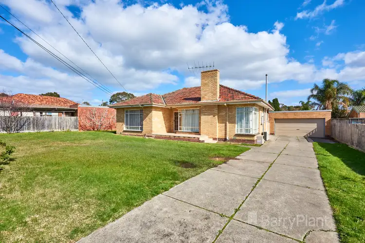 2 Benga Avenue, Dandenong VIC 3175