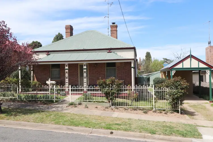 11 Victoria Parade, Goulburn NSW 2580
