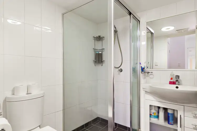 Fourth view of Homely unit listing, 4/18 Herston Road, Kelvin Grove QLD 4059