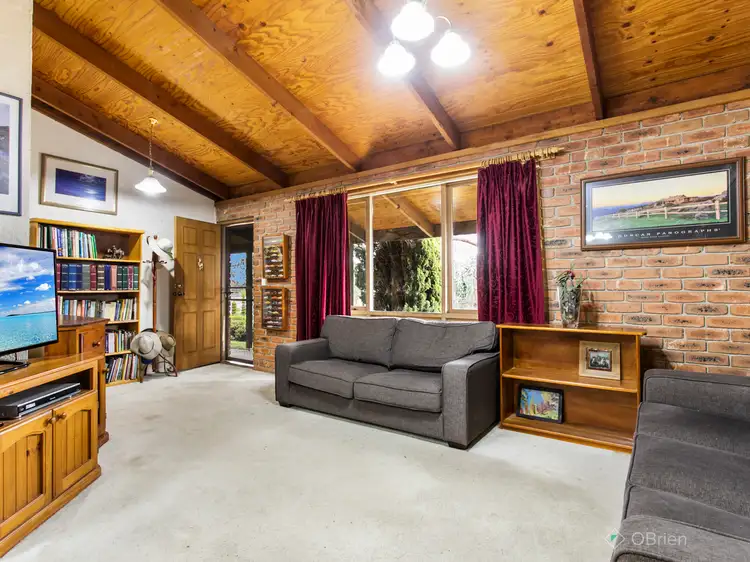 Fourth view of Homely house listing, 10 Pitman Court, Hampton Park VIC 3976