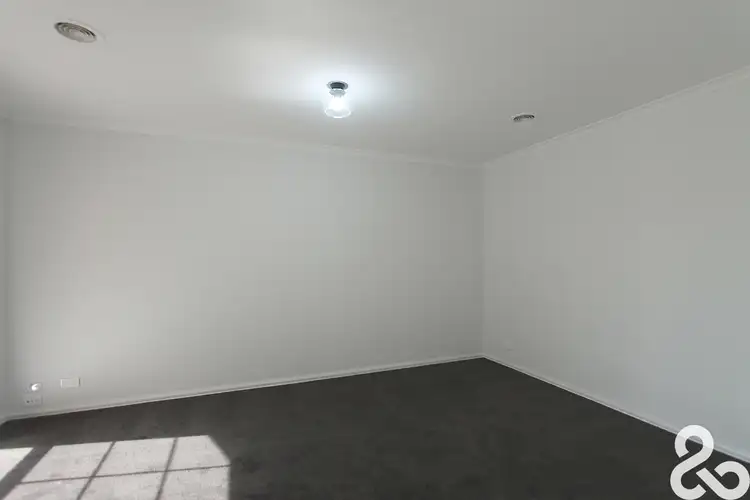 Fourth view of Homely house listing, 2 Ponsford Place, Epping VIC 3076