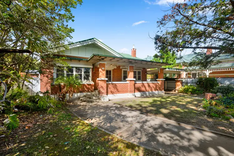 445 Guinea Street, Albury NSW 2640