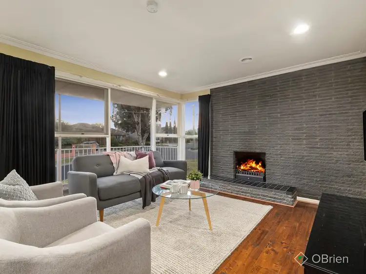 Second view of Homely house listing, 2 Tomar Court, Cheltenham VIC 3192