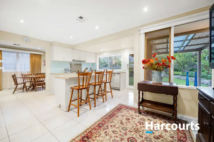 38 Gateshead Drive, Wantirna South VIC 3152