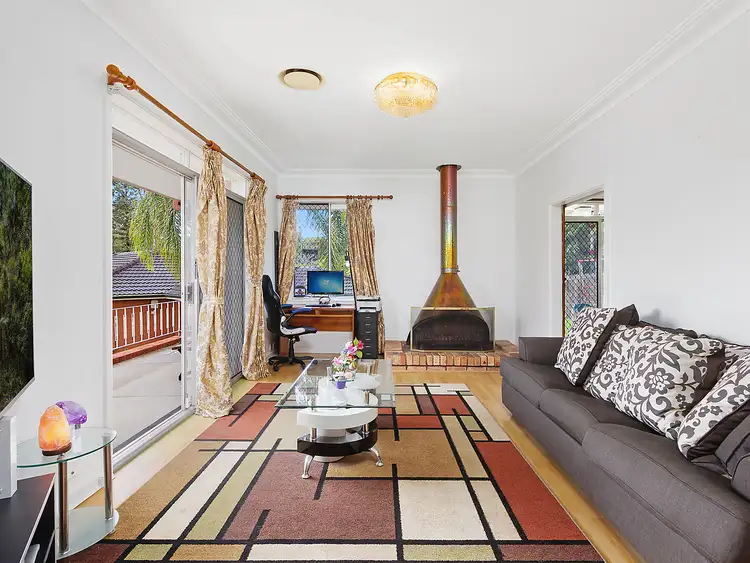 Second view of Homely house listing, 7 Niangla Place, Carlingford NSW 2118