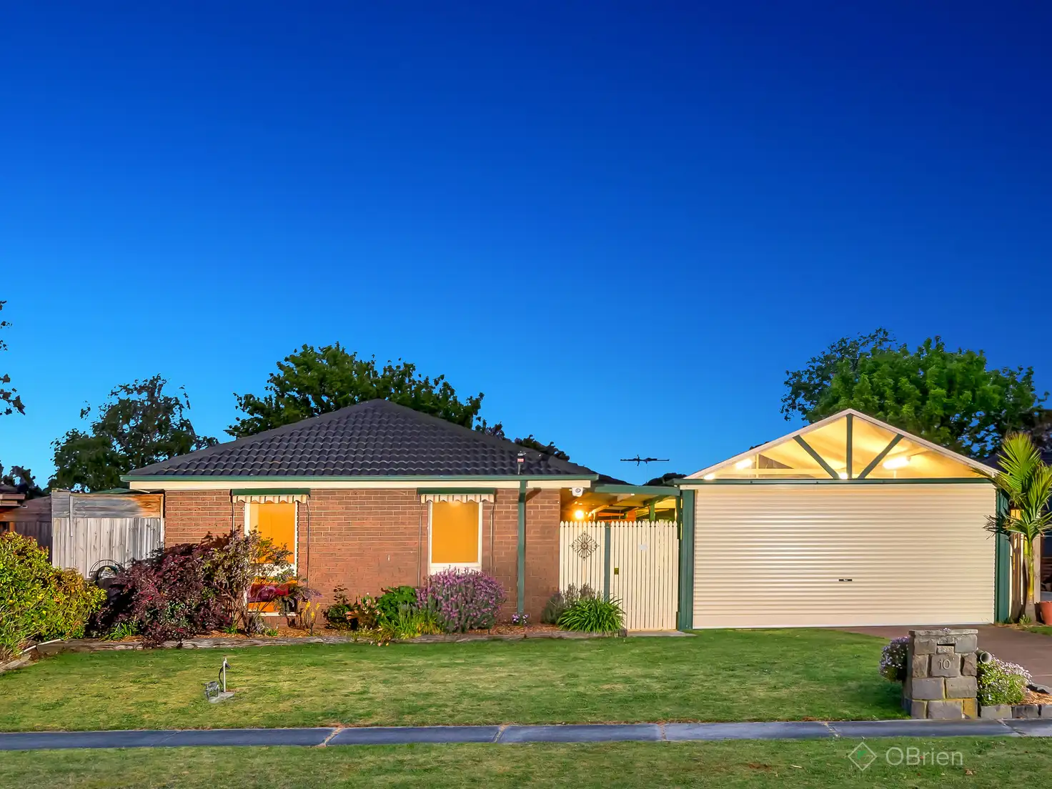 Main view of Homely house listing, 10 Elaine Court, Cranbourne VIC 3977