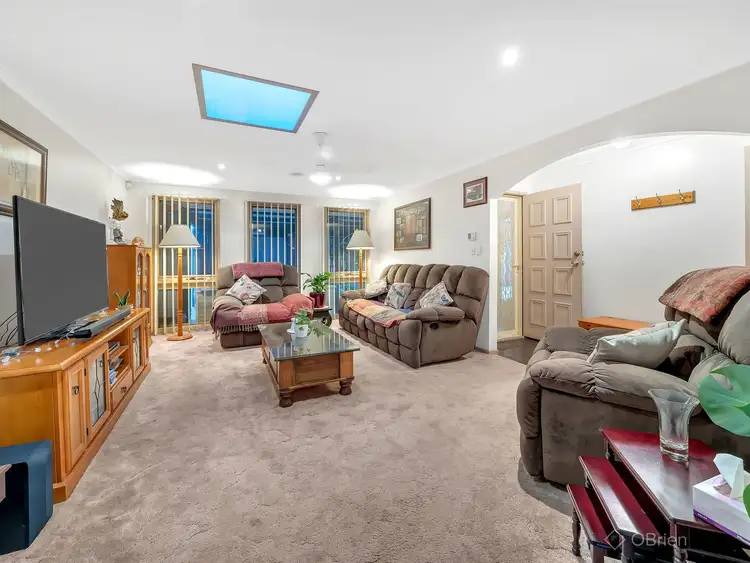 Fourth view of Homely house listing, 10 Elaine Court, Cranbourne VIC 3977