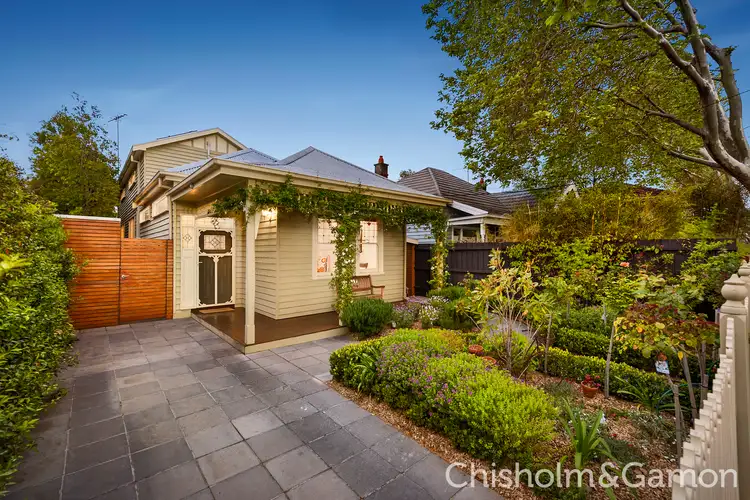 5 Foam Street, Elwood VIC 3184