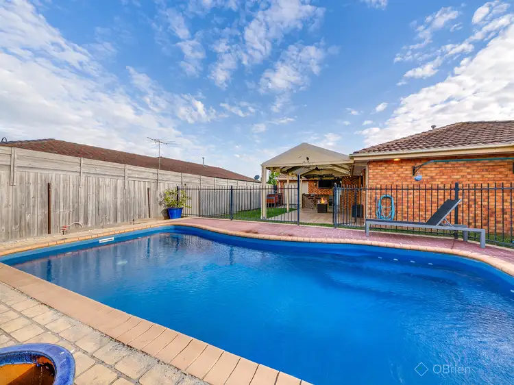 Fifth view of Homely house listing, 4 Dunlavin Way, Cranbourne East VIC 3977