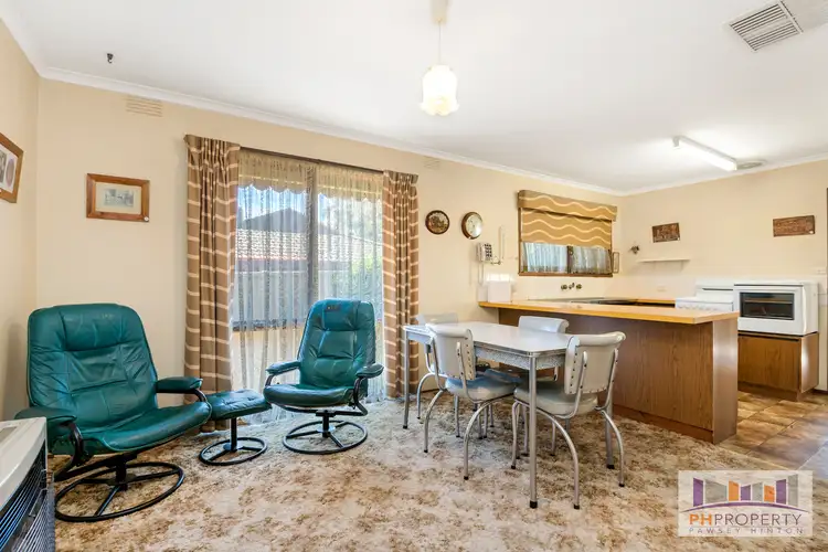 Third view of Homely house listing, 2 Warranwah Drive, Strathdale VIC 3550