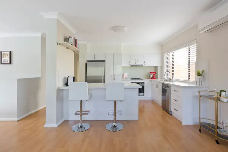 2/58b Consul Road North Road, Narraweena NSW 2099