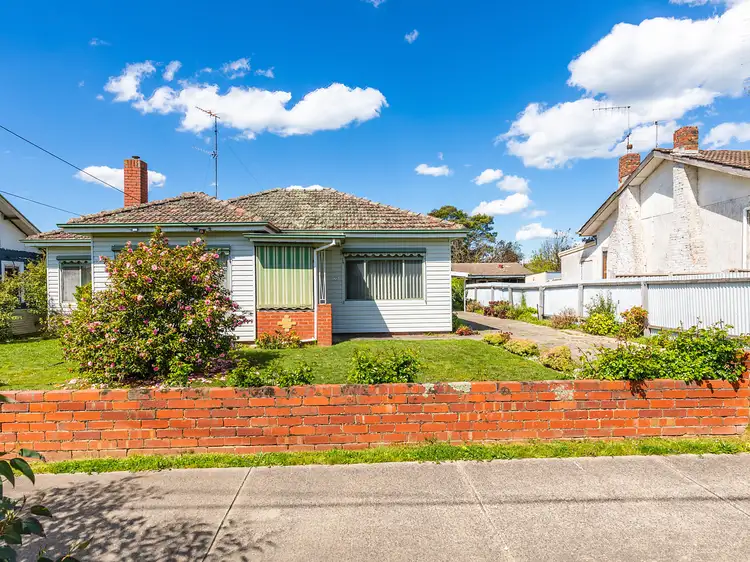 23 Verdon Street, Sebastopol VIC 3356
