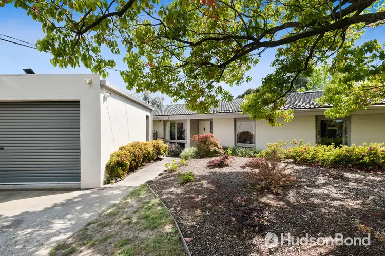 7 Hatfield Court, Doncaster East VIC 3109