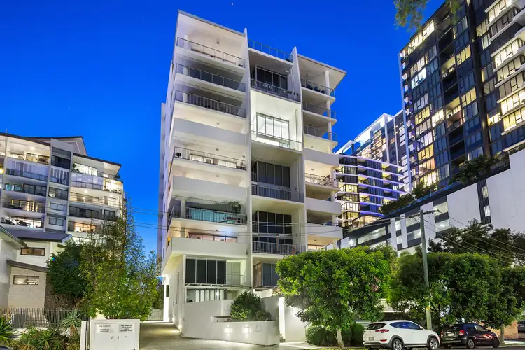 Third view of Homely unit listing, 24/15 Walsh Street, Milton QLD 4064