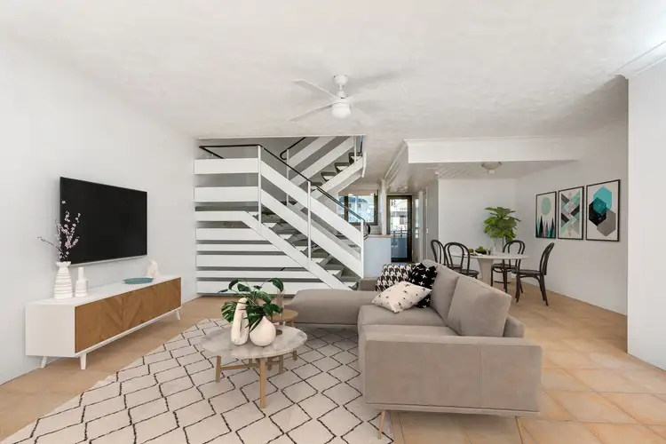 Third view of Homely unit listing, 6/190 Marine Parade, Rainbow Bay QLD 4225