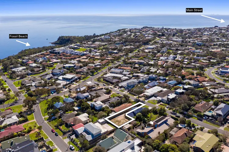 12a Ti-Tree Grove, Mornington VIC 3931
