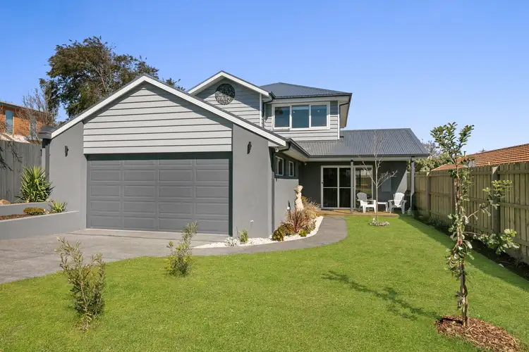 12 Ti Tree Grove, Mornington VIC 3931