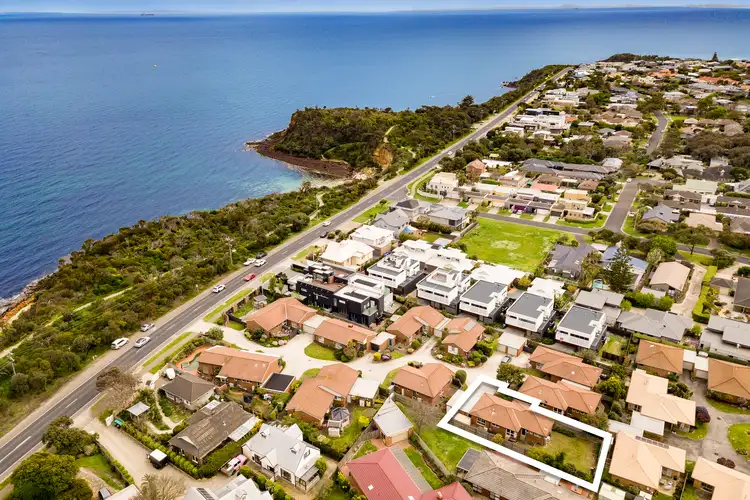 Second view of Homely unit listing, 9/653 Esplanade, Mornington VIC 3931
