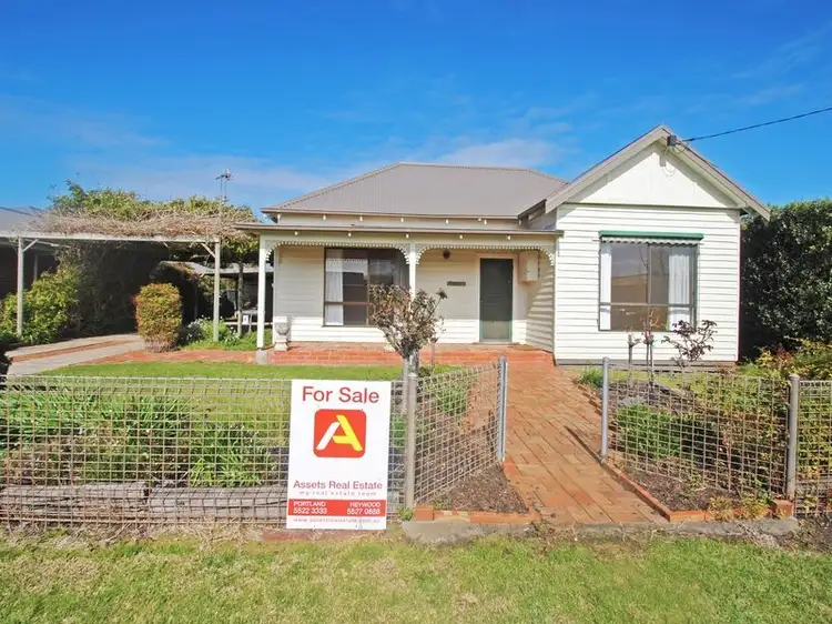 15 Lindsay Street, Heywood VIC 3304