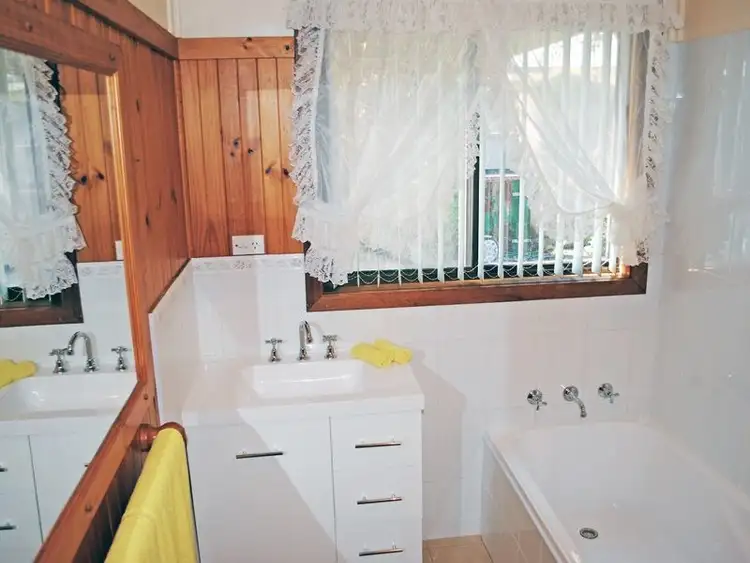 Seventh view of Homely house listing, 15 Lindsay Street, Heywood VIC 3304