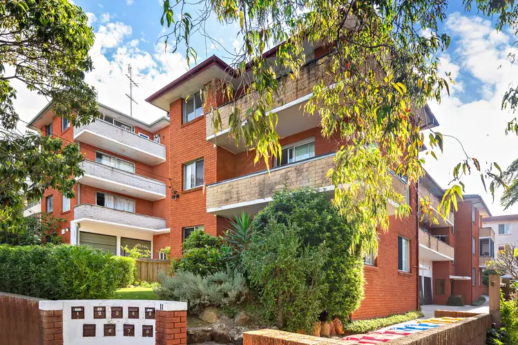 Third view of Homely apartment listing, 6/11 Wheeler Parade, Dee Why NSW 2099