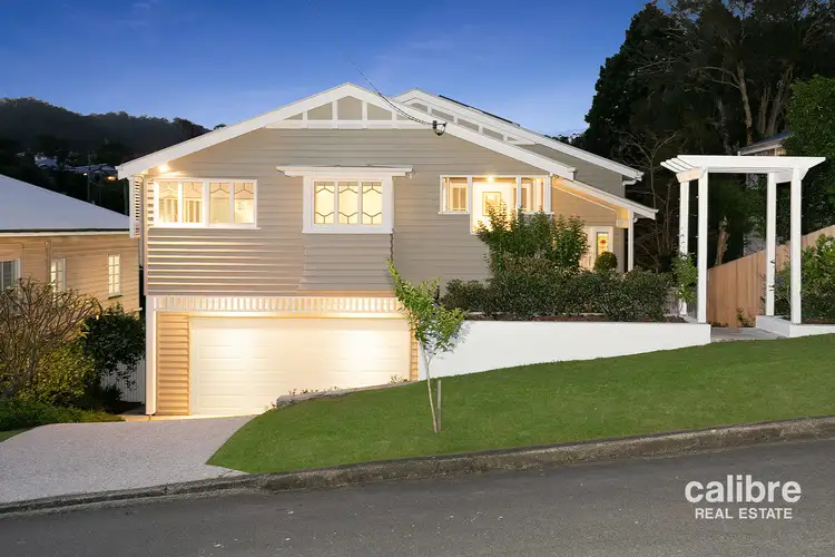 15 Carey Street, Bardon QLD 4065