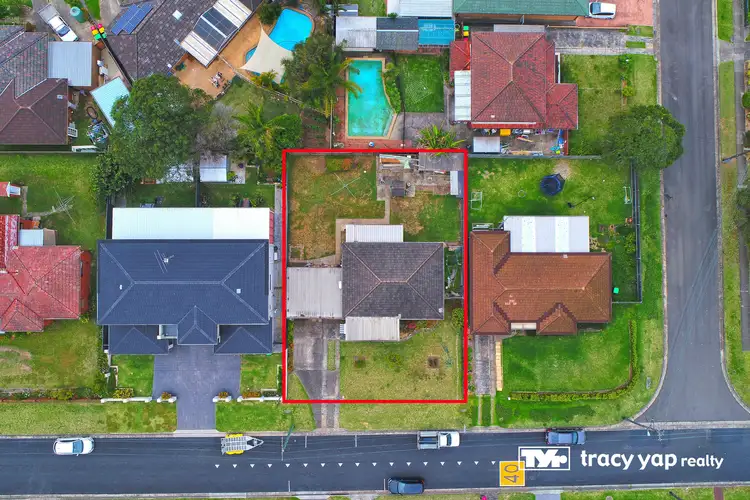 19 Beverley Crescent, Marsfield NSW 2122