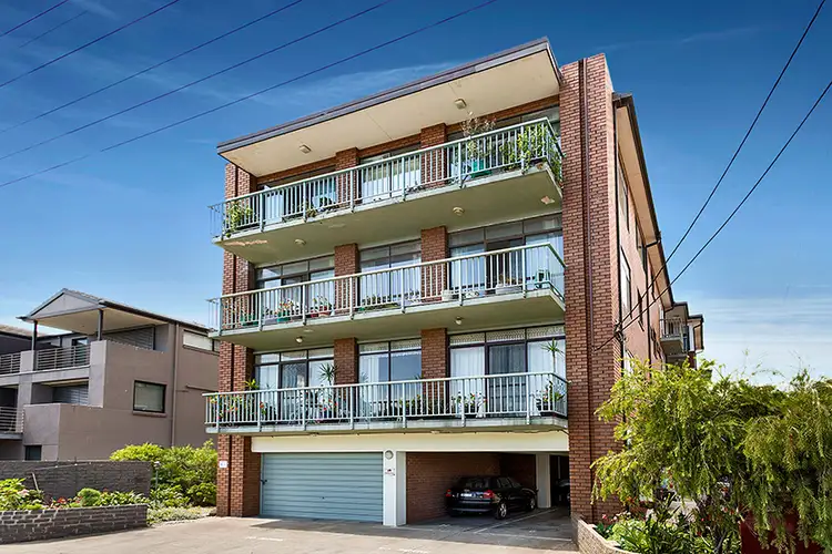 8/45 Ormond Esplanade, Elwood VIC 3184