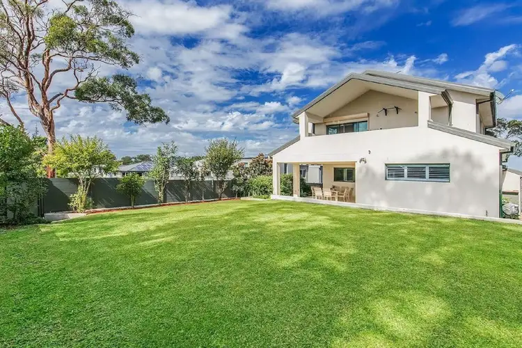 Second view of Homely house listing, 17 Castle Circuit, Seaforth NSW 2092